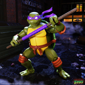 Interchangeable heads for Super7 Donatello Ultimates enable versatile display options.