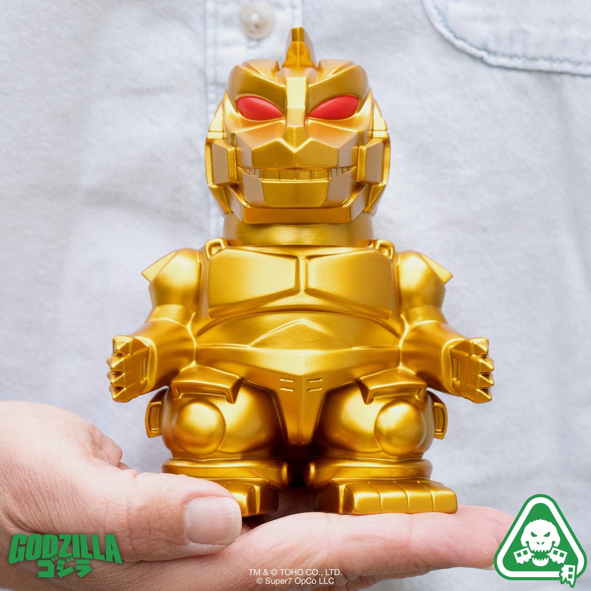 Super7 Toho Mechagodzilla Gold window box packaging enhances display and gifting.