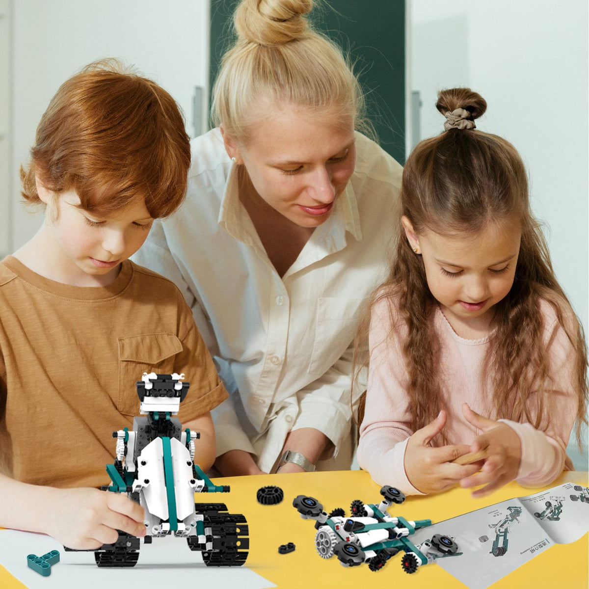 Suplanet STEM toy for kids 8 to 14 fuels curiosity