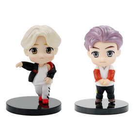 SurpriseSeptember seven-figures cake toppers dynamic-pose display on dessert trays.