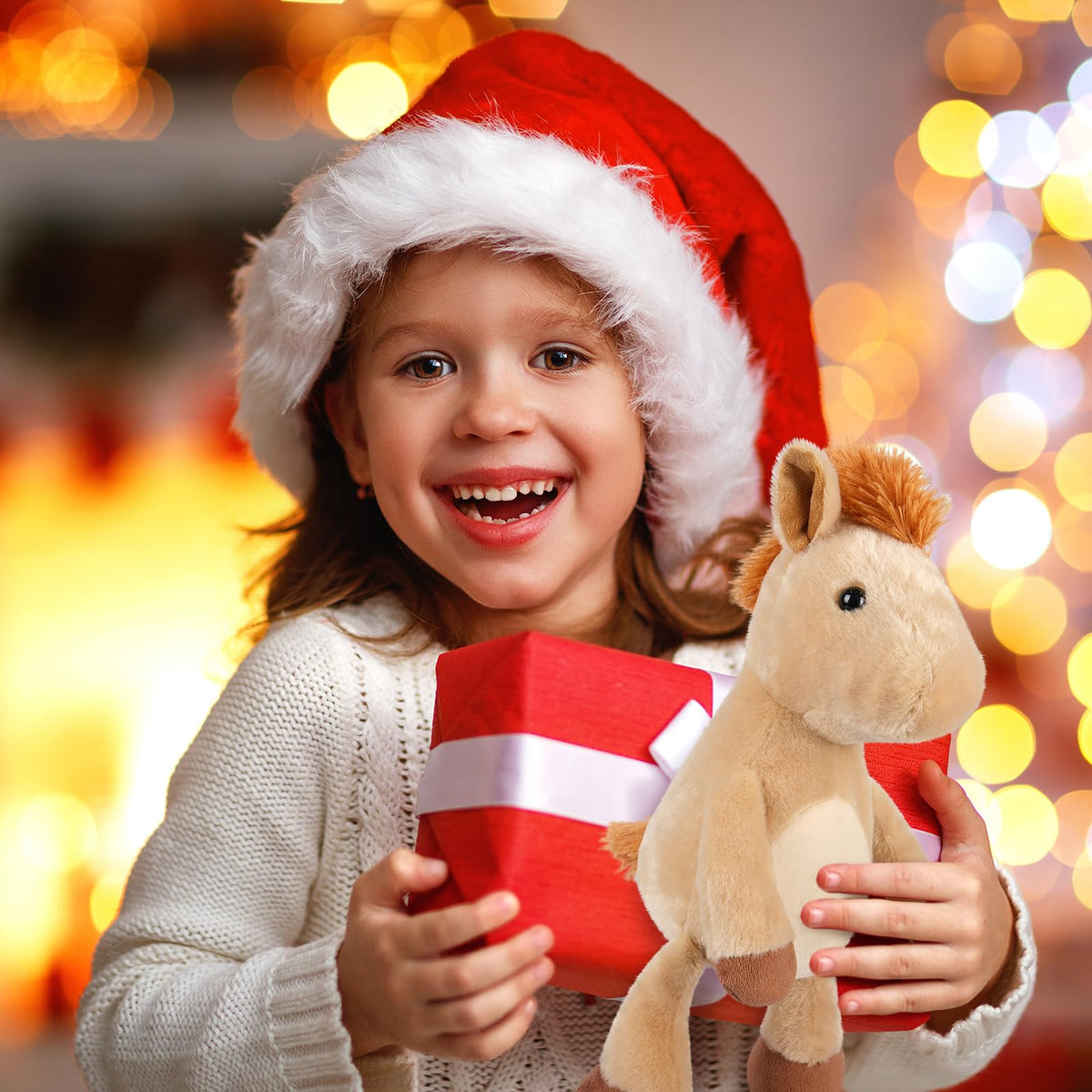 SuzziPals travel-friendly horse plush – comforting on the go.