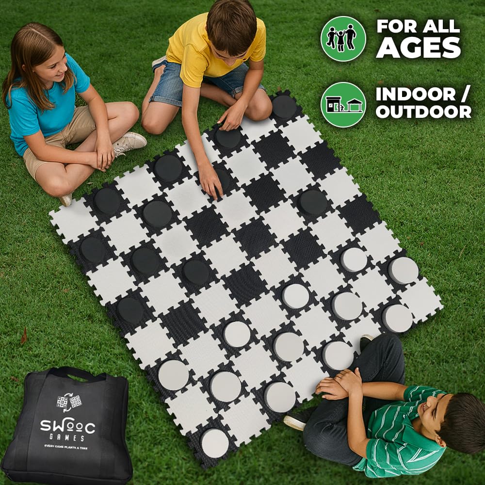 Swooc Games non-slip surface keeps pieces in place during play.