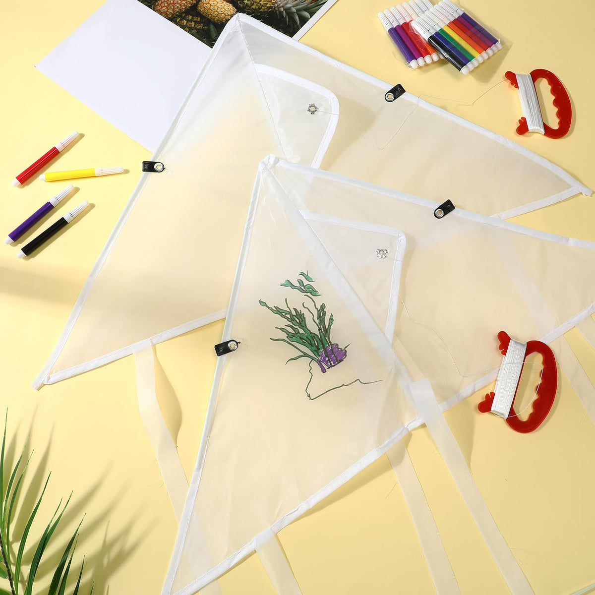 Syhood outdoor family kit promotes sunny park and beach play.