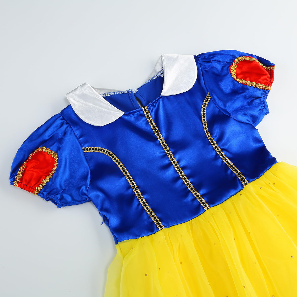 SYoimy Princess Crown and gloves highlight authentic accessories
