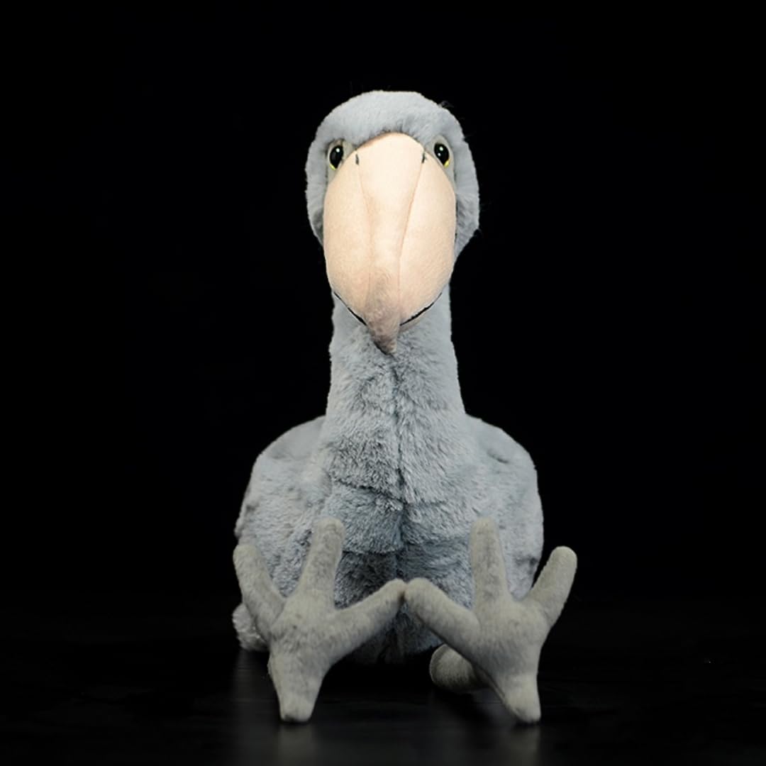 SYUSAMA shoebill face close-up showing lifelike features and charm.