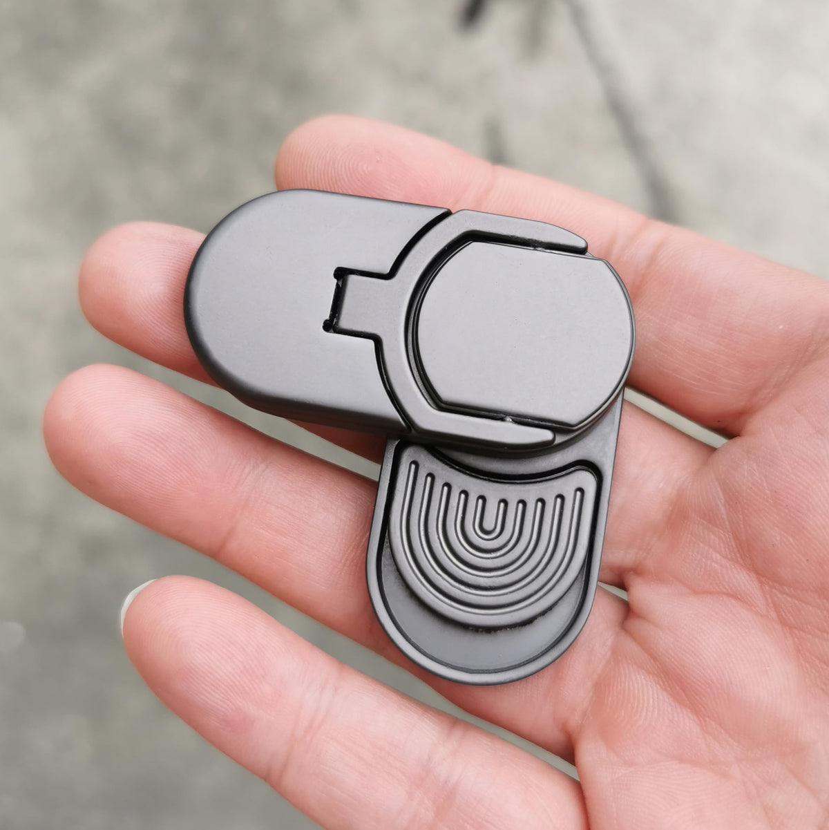 T-Conceal EDC haptic slider delivers calm focus during tasks.