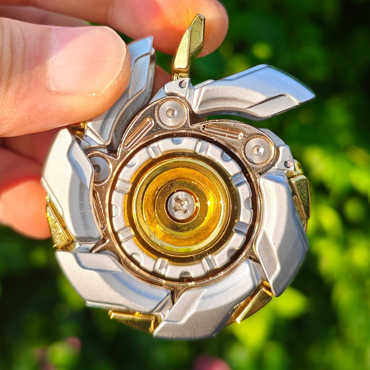 T-Conceal EDC fidget sliders metal texture in silver and gold, portable and satisfying.