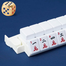 Taikula golden dice are weighted and polished for smooth pacing.