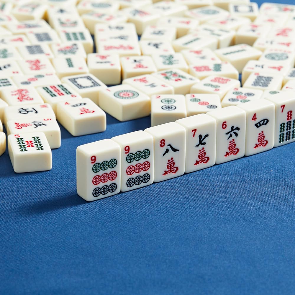 TAIKULA 1.2-inch tiles deliver clear visibility and easy handling.