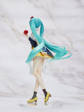 Official licensed Hatsune Miku Wonderland figure ensures authentic collectability.