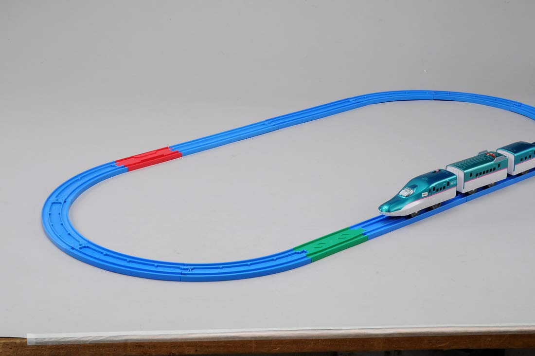 Takara Tomy Plarail S-16 E5 Hayabusa side profile shows sleek Shinkansen lines