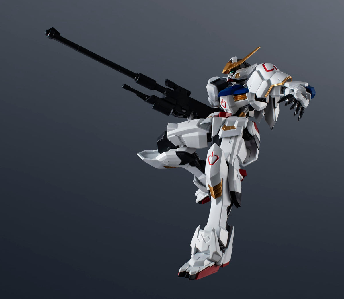 Barbatos Renewal 300 mm smoothbore gun adds dramatic ranged display possibilities.