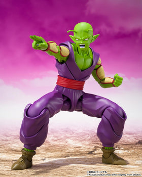 Tamashii Nations Dragon Ball DAIMA Piccolo S.H.Figuarts box shows official licensing.