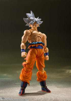 TAMASHII NATIONS Son Goku Ultra Instinct expression variant 1 for mood changes