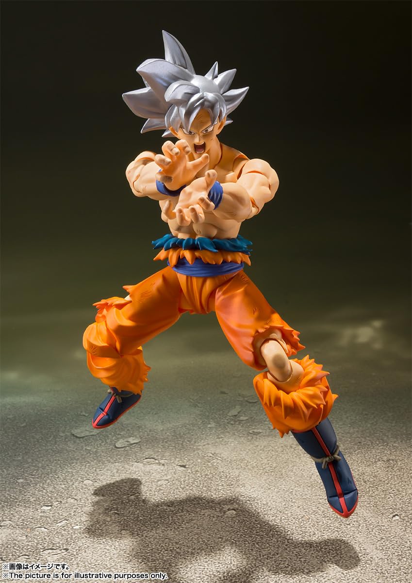 TAMASHII NATIONS Son Goku Ultra Instinct light beam effects for dramatic energy bursts