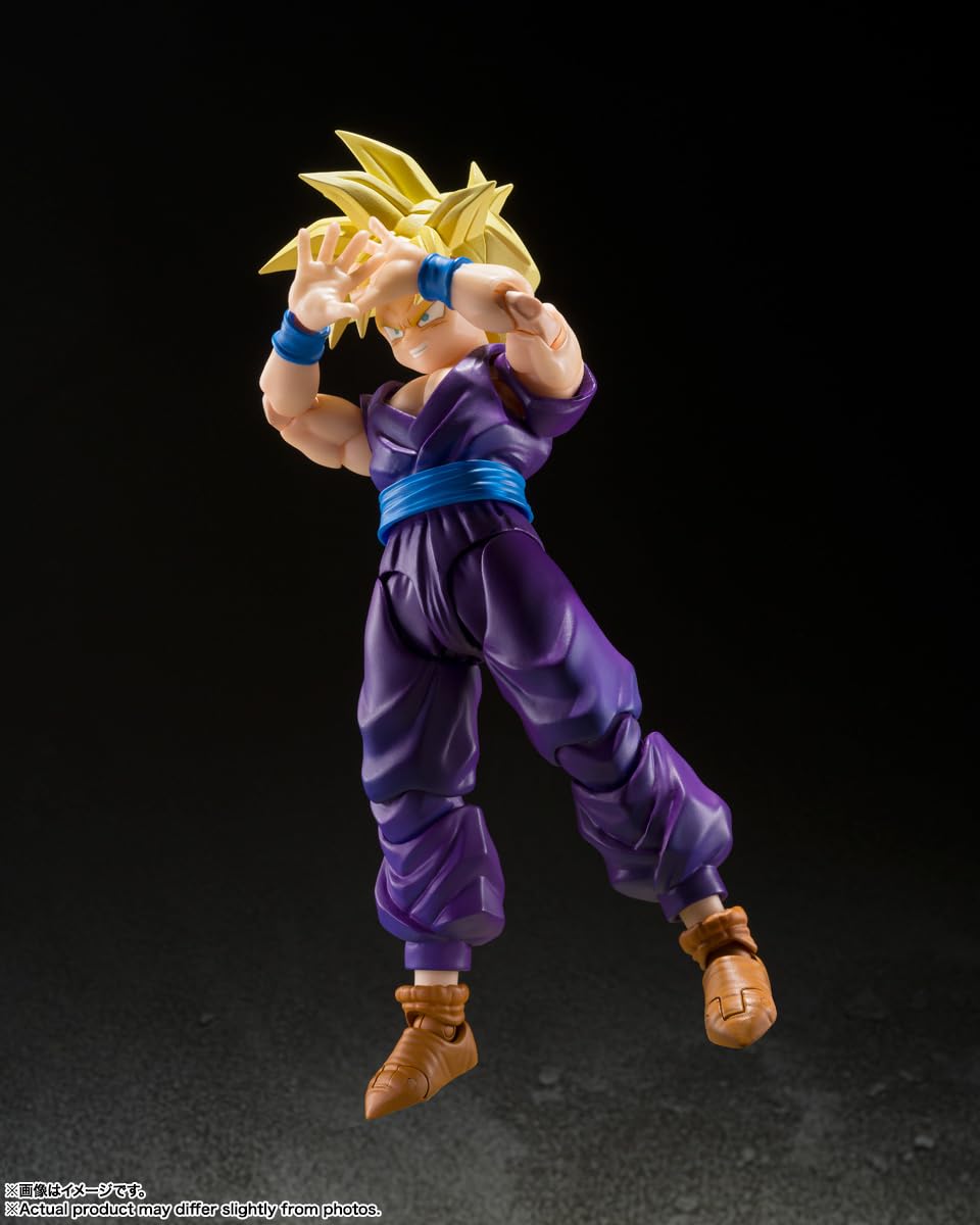 TAMASHII NATIONS Son Gohan optional head for different looks