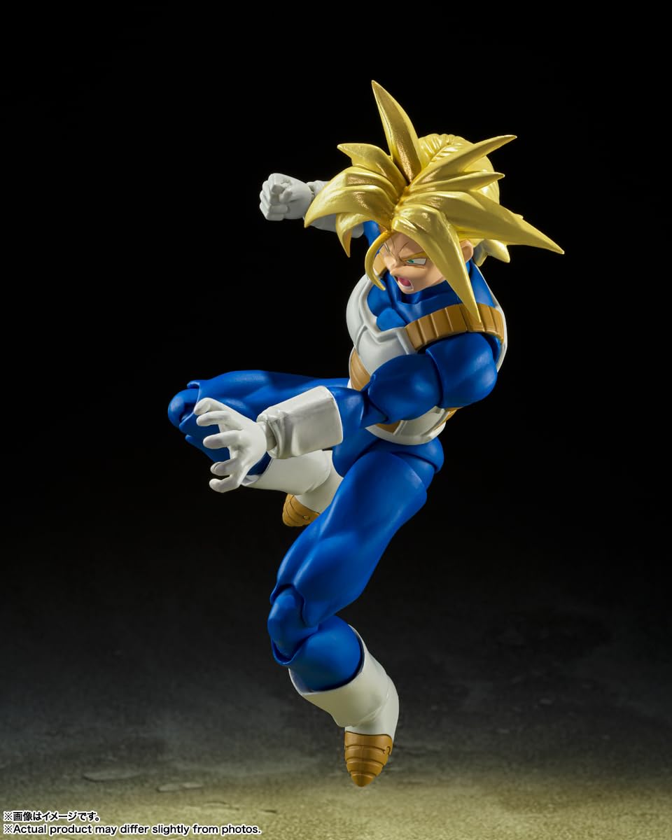 TAMASHII NATIONS Trunks crossed-arm pose captures iconic dramatic moment.