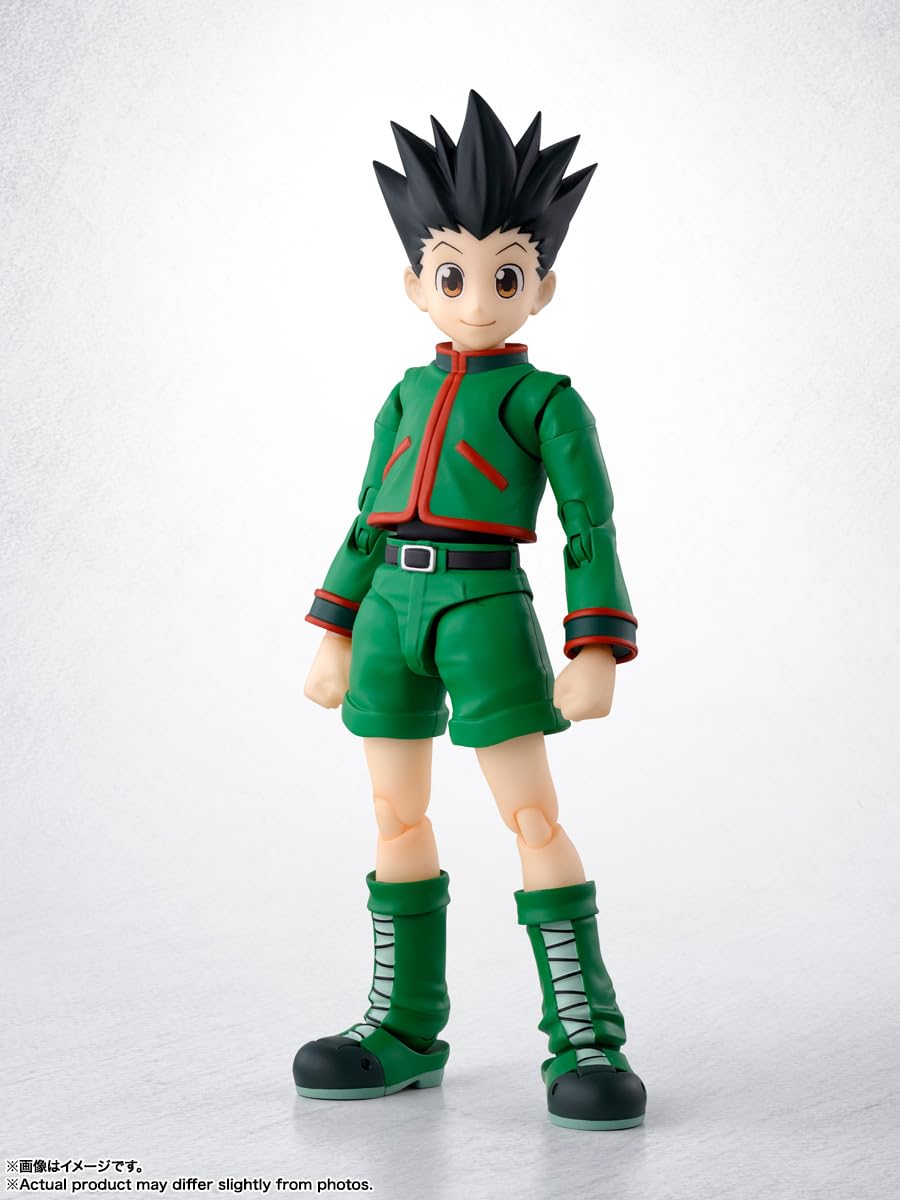 Gon S.H.Figuarts interchangeable hands enable expressive display options.