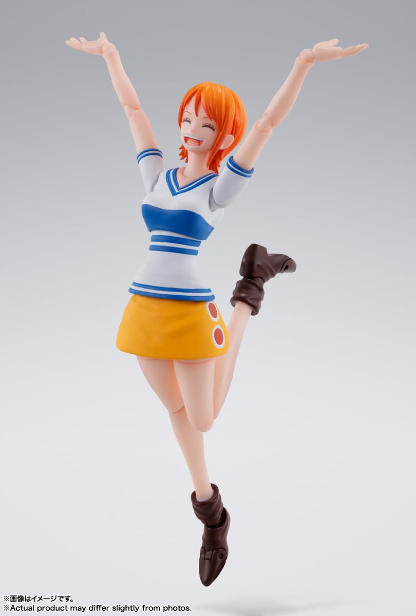 Tamashii Nations Nami Romance Dawn S.H.Figuarts hands-together option enables coordinated action.