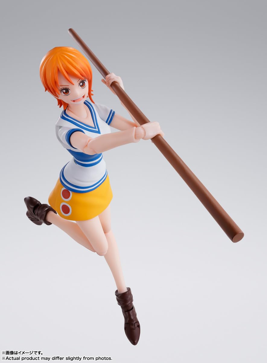Tamashii Nations Nami Romance Dawn S.H.Figuarts left hands for versatile gestures.