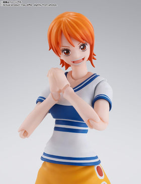 Tamashii Nations Nami Romance Dawn S.H.Figuarts treasure chest for diorama detail.