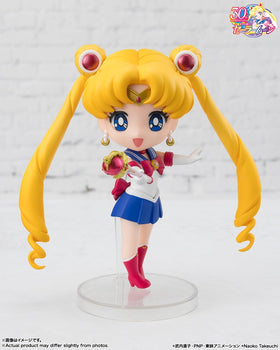 TAMASHII NATIONS Sailor Moon Crystal Star Compact mini figure on its dedicated stand