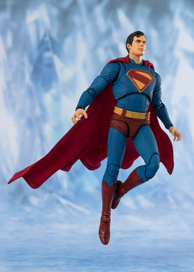 Tamashii Nations Superman S.H.Figuarts interchangeable right wrist parts for dynamic scenes.