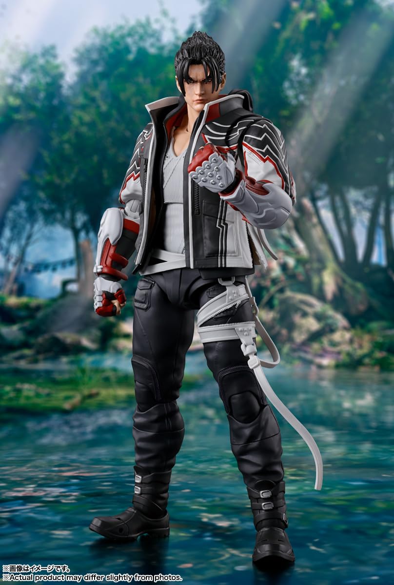 Tamashii Nations Jin Kazama heads, interchangeable expressions for action poses.