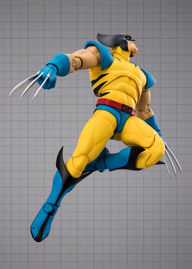 Tamashii Nations Wolverine GAMERVERSE grip wrist covers improve stability in dynamic stances.