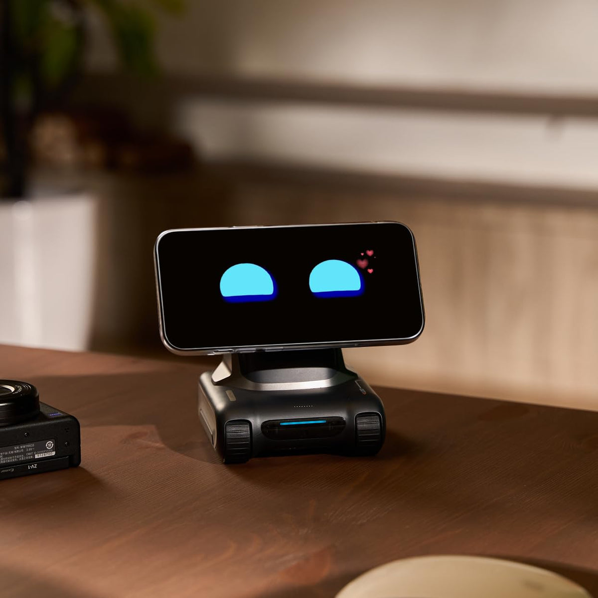 TangibleFuture LOOI voice interaction with ChatGPT enables natural conversations at your desk.