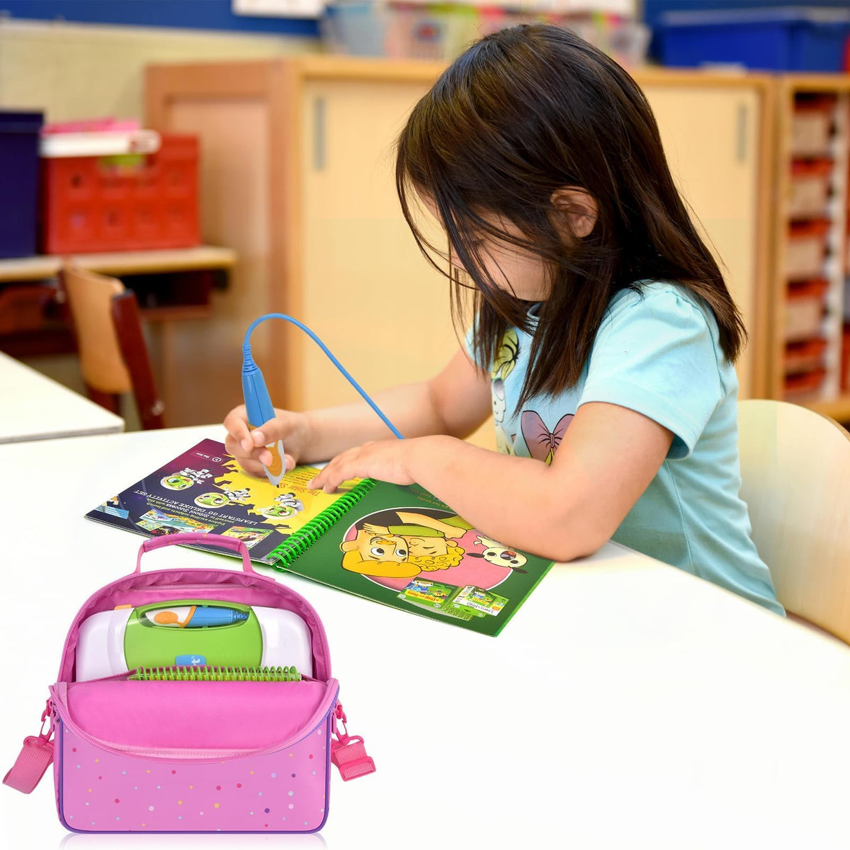 Tanmqin LeapStart 3D bag interior compartments help keep books organized during travel.