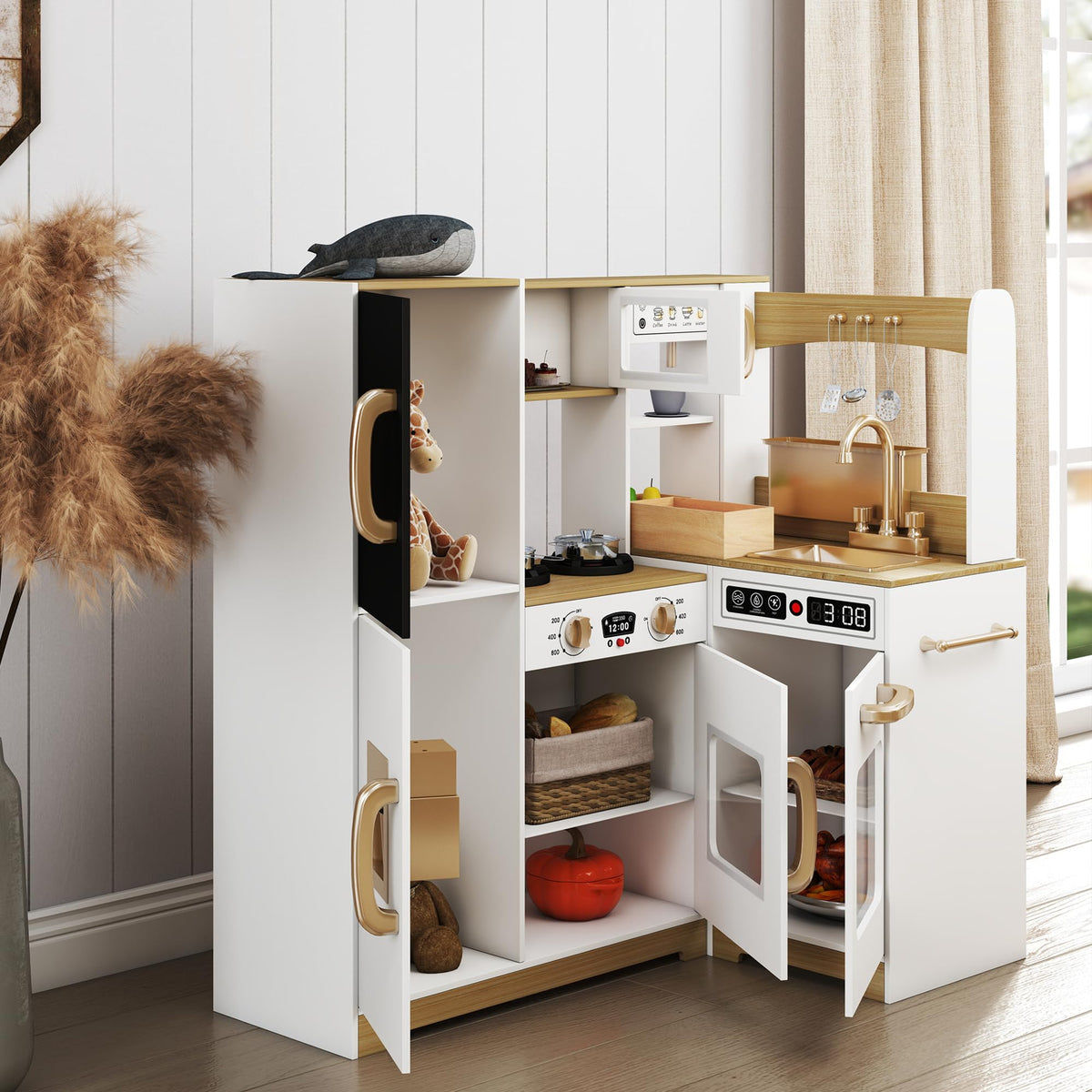 TaoHFE corner-layout design maximizes space in small playrooms.