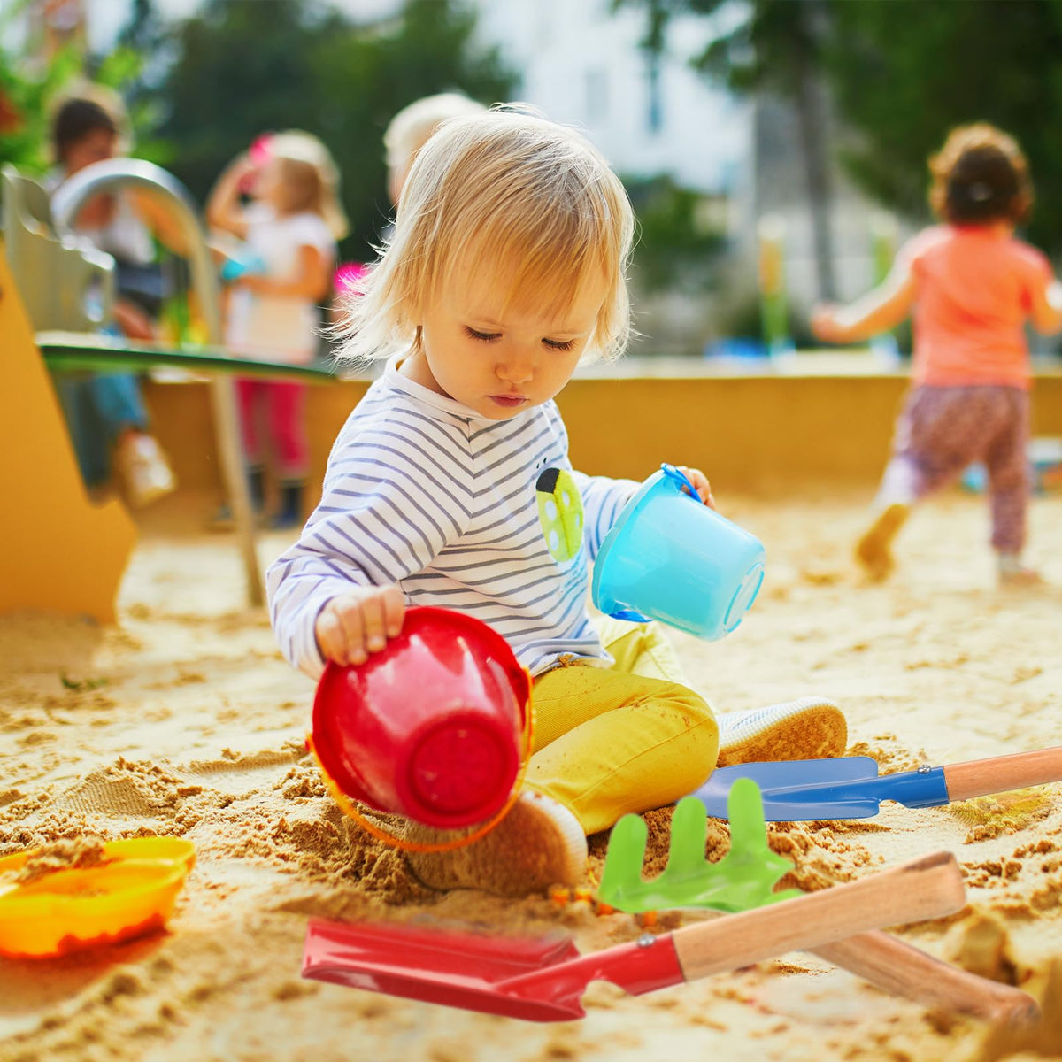 Compact Tarpop garden tools setup keeps play area organized