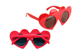 TD.IVES one-size-fits-all glasses suit most adults for shared party fun.