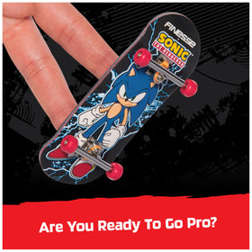 Tech Deck Pro Series die cast skate tool included for quick maintenance on the go.