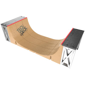 Tech Deck playset supports creative play and expansion with other sets.