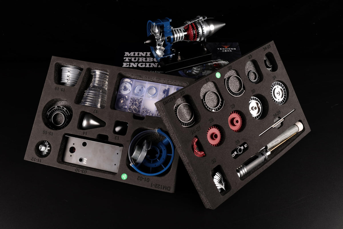 Teching DM122 desk display setup showcases an impressive engineering piece.