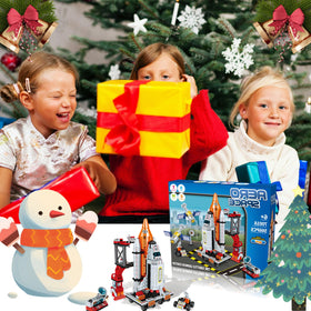 Tecnobicho Space Rocket STEM kit on a desk for learning and play