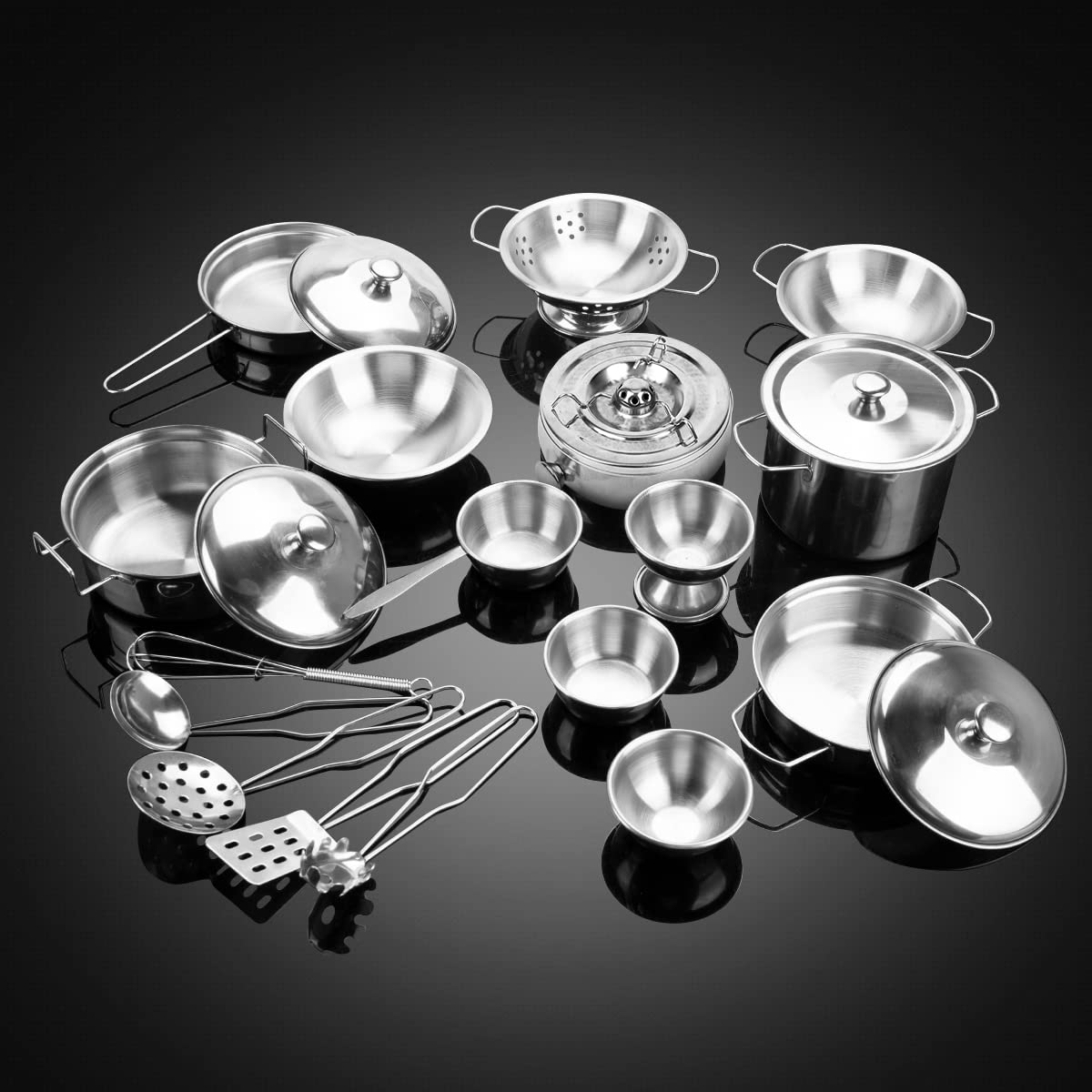 TekkPerry mini stove with lids for realistic cooking games.