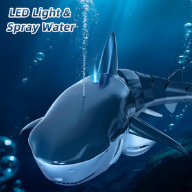 TEMI RC shark toy water spray feature for refreshing pool action