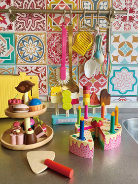 Tender Leaf Toys Imaginative play with cake boosts storytelling and social interaction