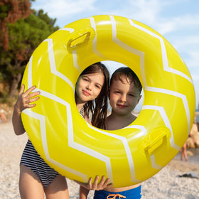 10Leccion two-pack floats ideal for family pool days and beach trips.