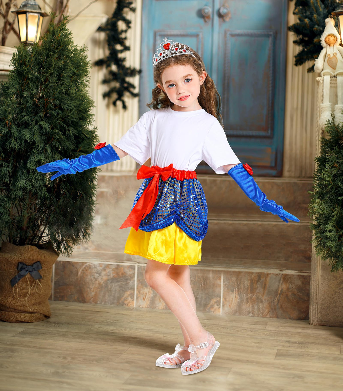 Teuevayl princess skirt with elastic waist fits most toddlers comfortably.