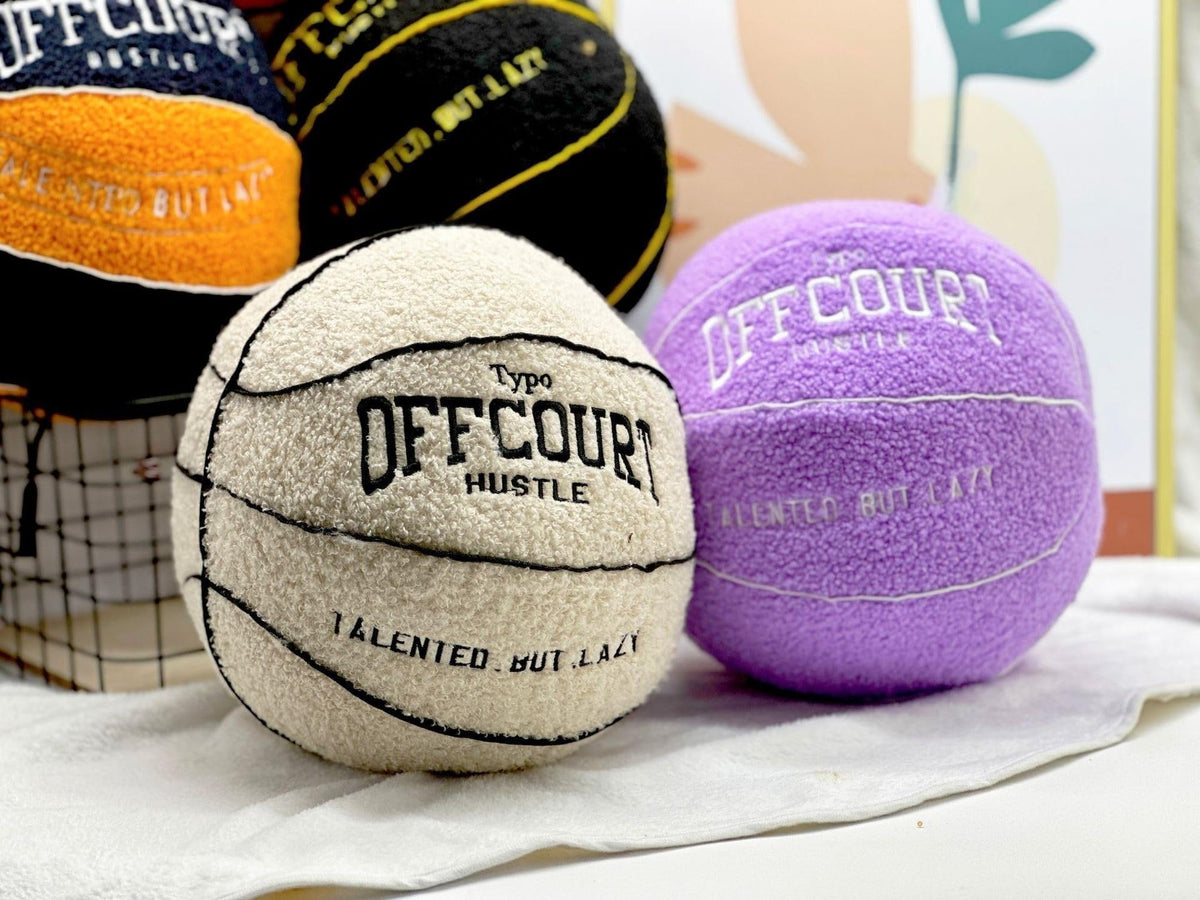 Tezimjia basketball-shaped teddy pillow provides soft touch and decorative charm