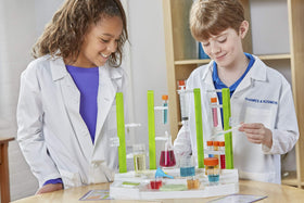 Thames & Kosmos Ooze Labs Station chromatography reveals color separation in an engaging setup.