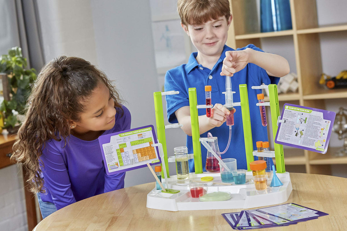 Thames & Kosmos Ooze Labs Station color-changing slime reveals interactive chemistry in action.