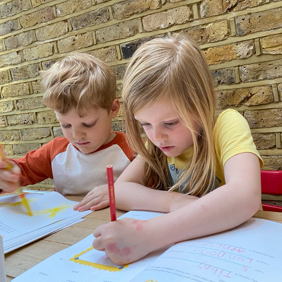 Quality paper detail supports pencils, markers, and crayons for kids.