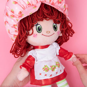 Packaging box and recipe card of The Loyal Subjects Strawberry Shortcake doll, ready for gifting.