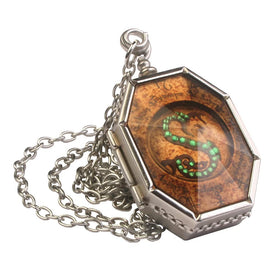 Horcrux Locket with collector wood display box side view by The Noble Collection.