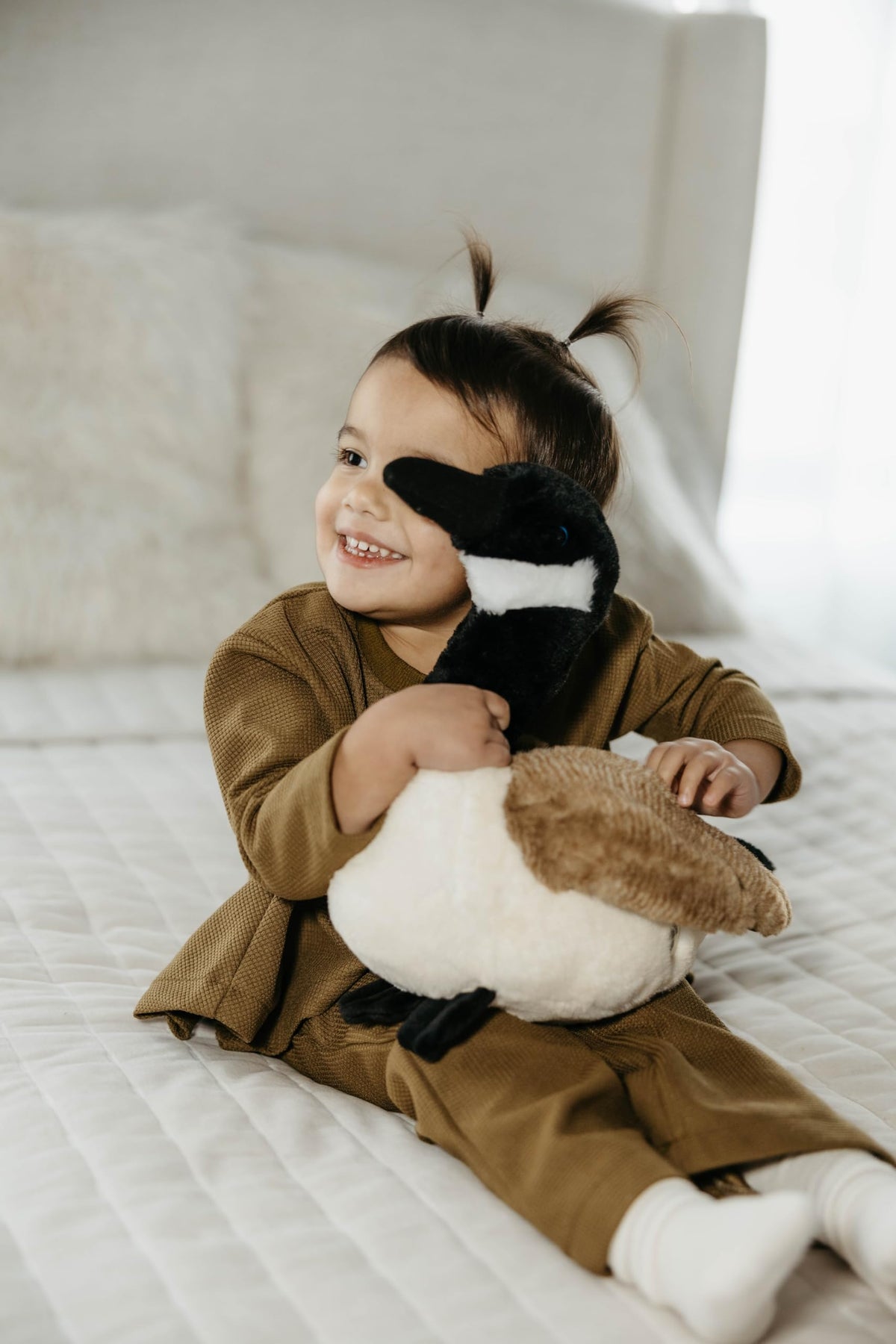 The Petting Zoo Canada Goose plush with soft tan fur is for bedtime cuddles.